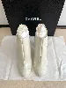 bottine a talons chanel blanc vernis