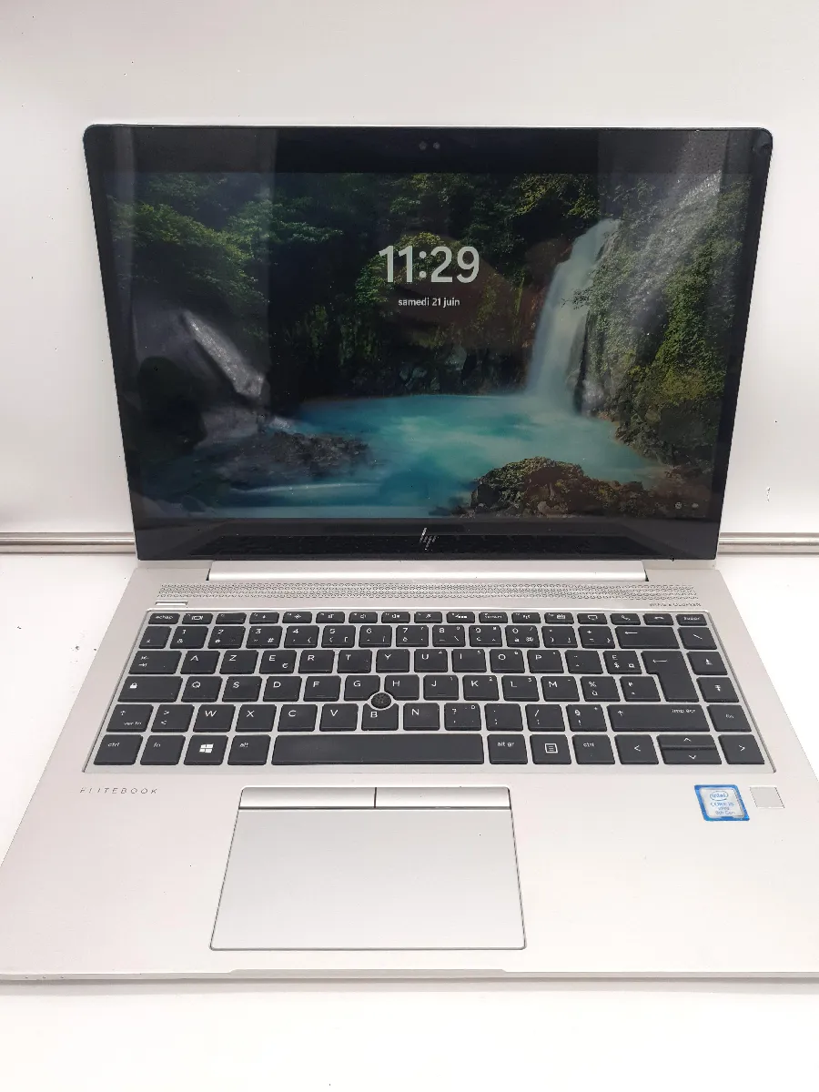 HP EliteBook 840 G5 – Core I5, 16 Go RAM, SSD NVMe, 15,6″ – Windows 11
