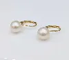 boucles d'oreilles dormeuses chacune ornée d'une perle de culture or 750 millième (18 ct) 2,27g