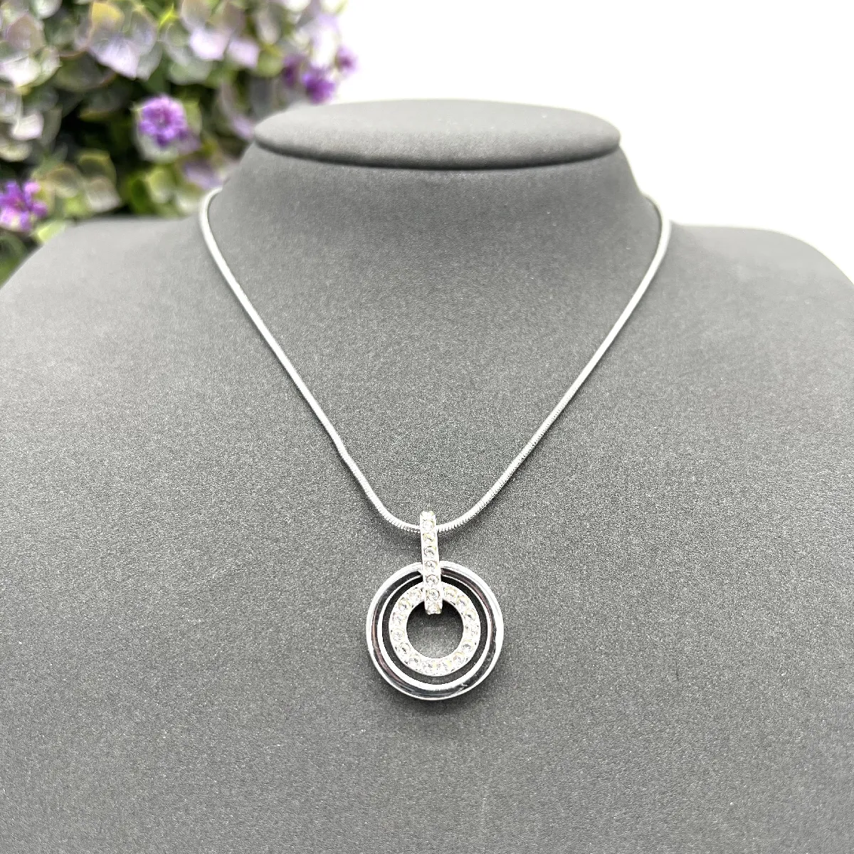Parure De Bijoux Dorée Demi-cercle Nacrée Grise - Collier Et Boucles D'oreilles SB2 - Sans Marque