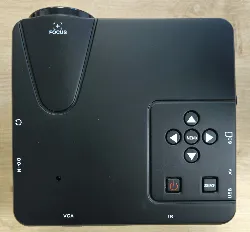 mini projecteur 16/9 led rgb - hdmi - vga - focus réglable