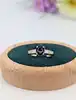 bague en 2 ors centrée d'une améthyste en cabochon épaulé de 2 petits diamants or 750 millième (18 ct) 2,08g