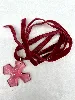 collier baccarat croix rouge en cristal et ruban en velours