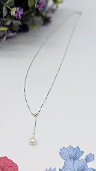 collier en or blanc maille vénitienne orné d'un petit diamant et une perle de culture blanche or 750 millième (18 ct) 1,46g