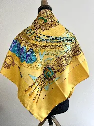 foulard/ carré 90 hermès or des incas en soie