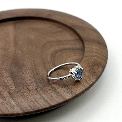 1972940 bague solitaire centrée d'une pierre coupe coeur et entourée d'oxyes t54 argent 925 millième (22 ct) 1,46g argent 925 mill