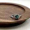 1973250 bague solitaire avec une pierre verte et epaulé d'oxydes t58 argent 925 millième (22 ct) 2,3g argent 925 millième (22 ct) 
