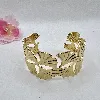31222764 bracelet manchette motif feuille de ginkgo en acier doré