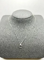 87391845 collier motif cercle et noeud orné d'oxydes l45 cm argent 925 millième (22 ct) 2,53g argent 925 millième (22 ct) 2,53g