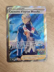 carte pokémon capitaine d'équipe blanche swsh227 fr