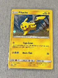 carte pokémon pikachu sm81