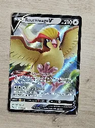 carte pokémon roucarnage-v 137/196 fr
