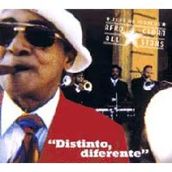 cd distinto, diferente