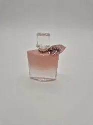 flacon eau de parfum lacôme la vie est belle vanille nude 4ml
