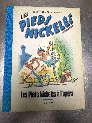 livre bd les pieds nickelés - footballeurs - 1956