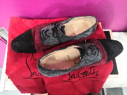 paire de chaussure louboutin masterpump flat