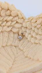 pendentif solitaire diamant d'environ 0,15ct or 750 millième (18 ct) 0,44g