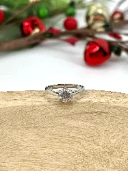 bague solitaire avec oxyde argent 925 millième (22 ct) 2,05g