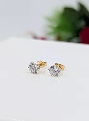 boucles d'oreilles puces chacune sertie d'un oxyde rond or 750 millième (18 ct) 1,12g