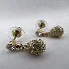 boucles d'oreilles swarovski modèle héloïse en forme de goutte ornée d'un pavé de cristaux