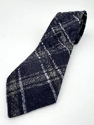 cravate lagonda 100% soie fond bleu marine à motif check