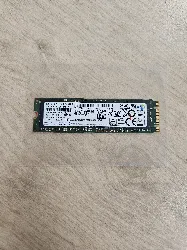 disque dur ssd m2 - 256 gb samsung - mz-nln2560 - interne