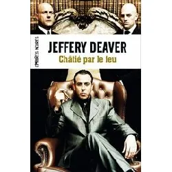 livre chatié par le feu