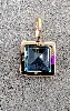pendentif poiray lolita serti d'une topaze carrée blue london or 750 millième (18 ct) 0,54g