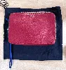 pochette furla en cuir rouge et bleu