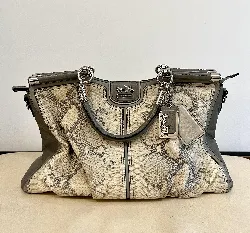 sac coach maddison pinnacle en cuir gris embossé python
