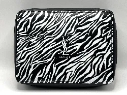 trousse yves saint laurent