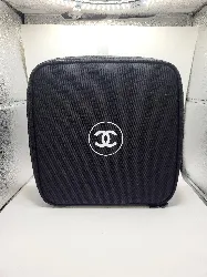 vanity chanel noir avec miroir