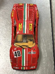 voiture miniature burago 1/24 ferrari gto - 1984