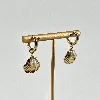 3605409 boucles d'oreilles creoles avec pendentifs coquille et perle