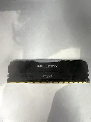 barette de memoire 8gb ddr4 crucial ballistix bl8g32c16u4blm8fe 320hz