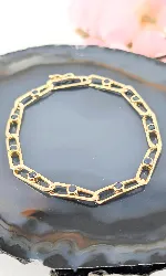 bracelet maille cheval chacune centrée d'un saphir or 750 millième (18 ct) 11,15g