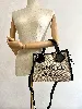sac lancel cabas summer tote taille s en cuir noir et toile de jute