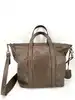 sac vanessa bruno zippy en cuir taupe avec bandoulière
