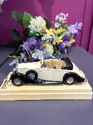 voiture miniature rolls royce cabriolet 4077