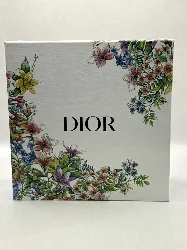 boite cadeau dior edition limitée fleurie