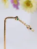 boucles d'oreilles puce chacune sertie d'une émeraude or or 750 millième (18 ct) 1,47g