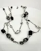 collier swarovski triple rangs en cristaux noirs et blancs