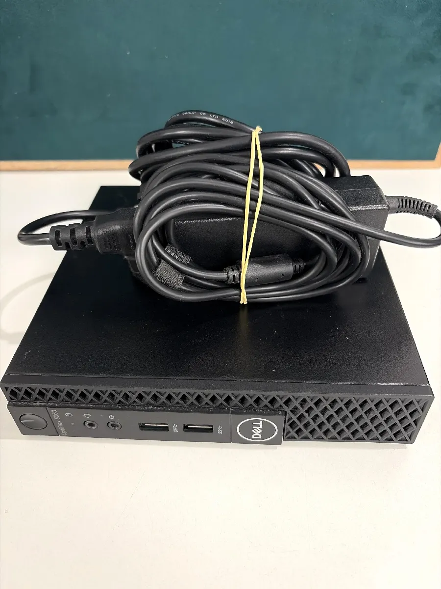 Unité Centrale Dell Optiplex 7040 Desktop I5 Gen 6 8Go RAM 240Go SSD Windows 10 Unité Centrale Dell Optiplex 7040 Desktop I5 Gen 6 8Go RAM 240Go SSD Windows 10