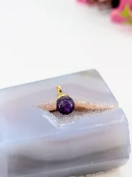 pendentif or orné d'une boule d'améthyste or 750 millième (18 ct) 1,95g