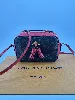 sac à main louis vuitton saintonge en toile monogram et cuir rouge avec bandoulière