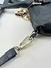 sac à main versace collection en cuir grainé souple bleu marine avec bandoulière réglable et amovible