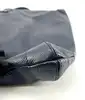 sac à main versace collection en cuir grainé souple bleu marine avec bandoulière réglable et amovible