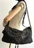 sac bandoulière zadig et voltaire rock en cuir noir souple avec ailes cloutées