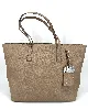 sac cabas marc jacobs en cuir beige