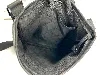 sac longchamp hobo en cuir noir et détails argentés